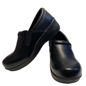 Tredsafe Women’s work shoes